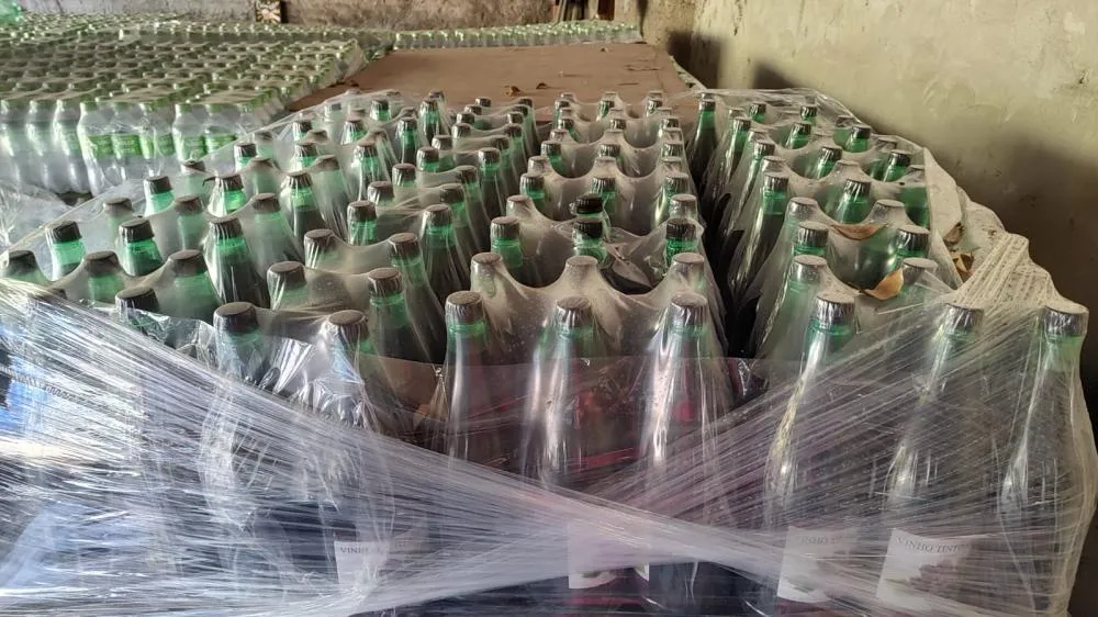 Vinho não tinha procedência e usava irregularmente rótulo de vinho colonial - Foto: Seapi/Especial