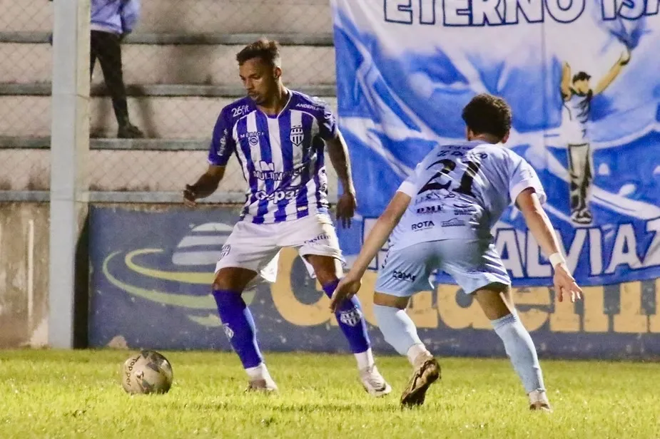Alviazul precisa da vitória hoje à noite - Foto: Kevin Sganzerla/Especial