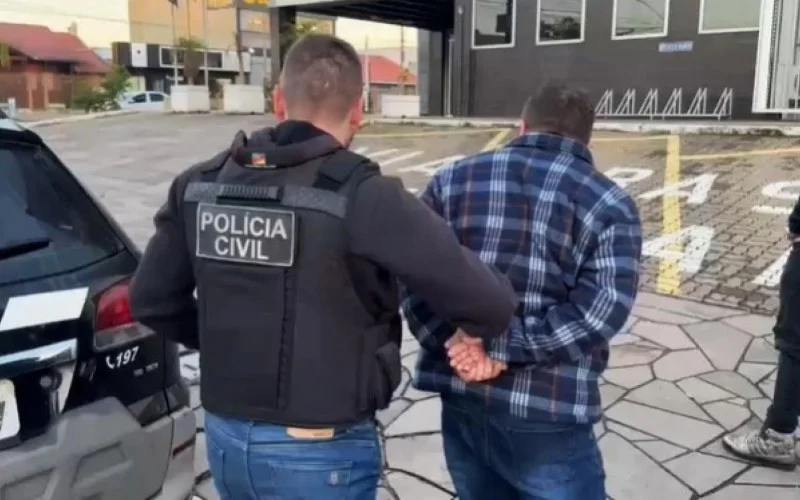 Homem de 54 anos foi capturado na manhã desta sexta-feira, 30, pelos policiais - Foto: Polícia Civil/Especial