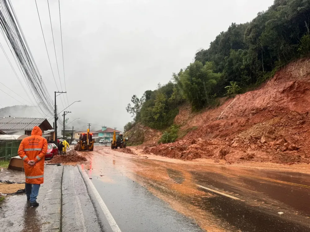 Problemas no trecho ocorrem desde as obras da terceira pista na via - Foto: Prefeitura de Bento Gonçalves/Especial