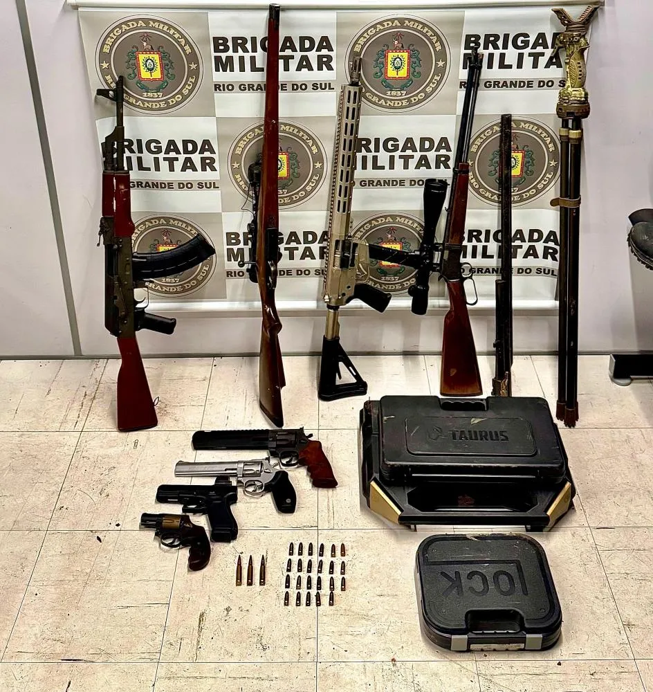 Armamento de grosso calibre é apreendido pela Brigada Militar