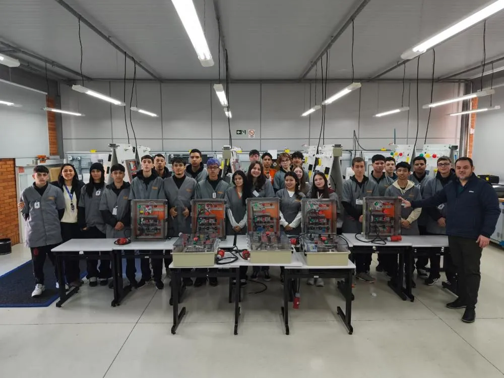 Os oito painéis didáticos poderão levar conhecimento a outras cidades e empresas da região - Foto: Reprodução/Especial