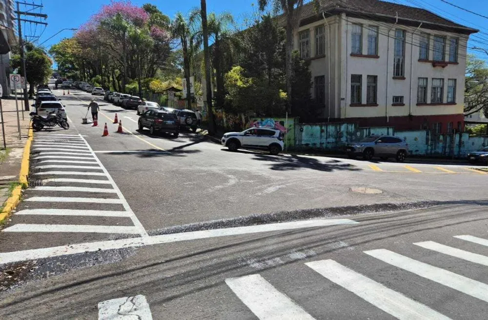 Motoristas agora poderão descer a rua Benjamin Constant, a partir da Rua Agnaldo Silva - Foto: Reprodução/Especial