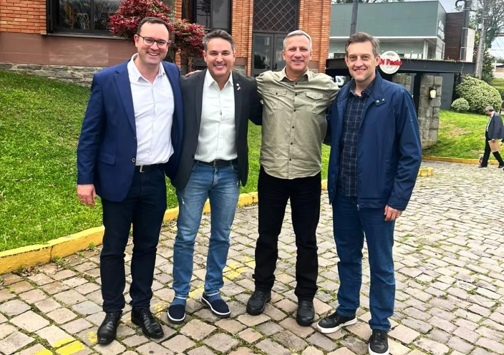 Zucco está empenhado na expansão do PL pelo interior e gostaria de ter a dupla Pasin e Diogo no partido - Foto: Reprodução/Especial