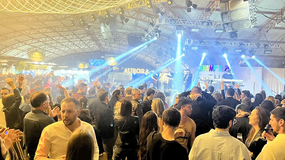 Shows e homenagens marcam o terceiro fim de semana da Fenachamp