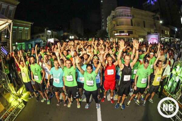 Sparkling Night Run e Festa do Espumante atraem mais de 3,5 mil pessoas
