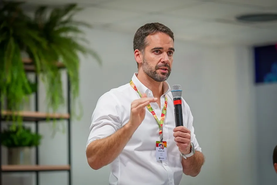 Resultado de pesquisa renova o ânimo do governador para concorrer em 2026 - Foto: Reprodução/Especial