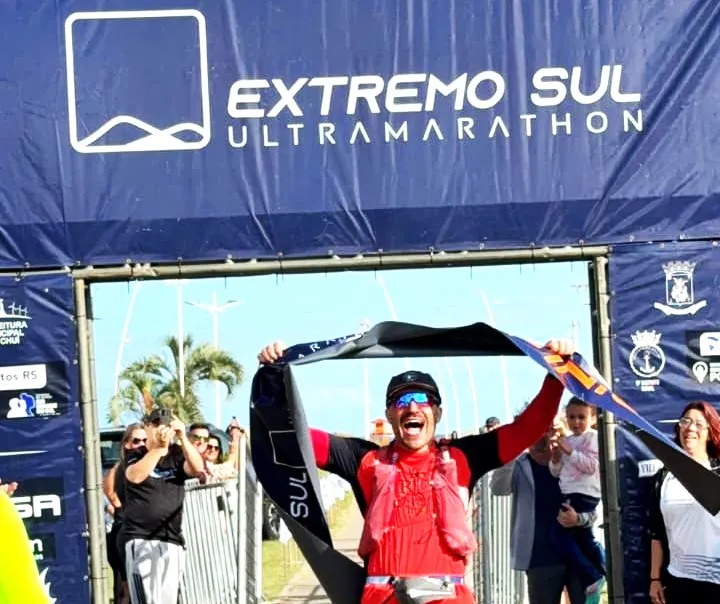 Atleta de Bento conquista o 2º lugar em uma das provas mais duras do Brasil