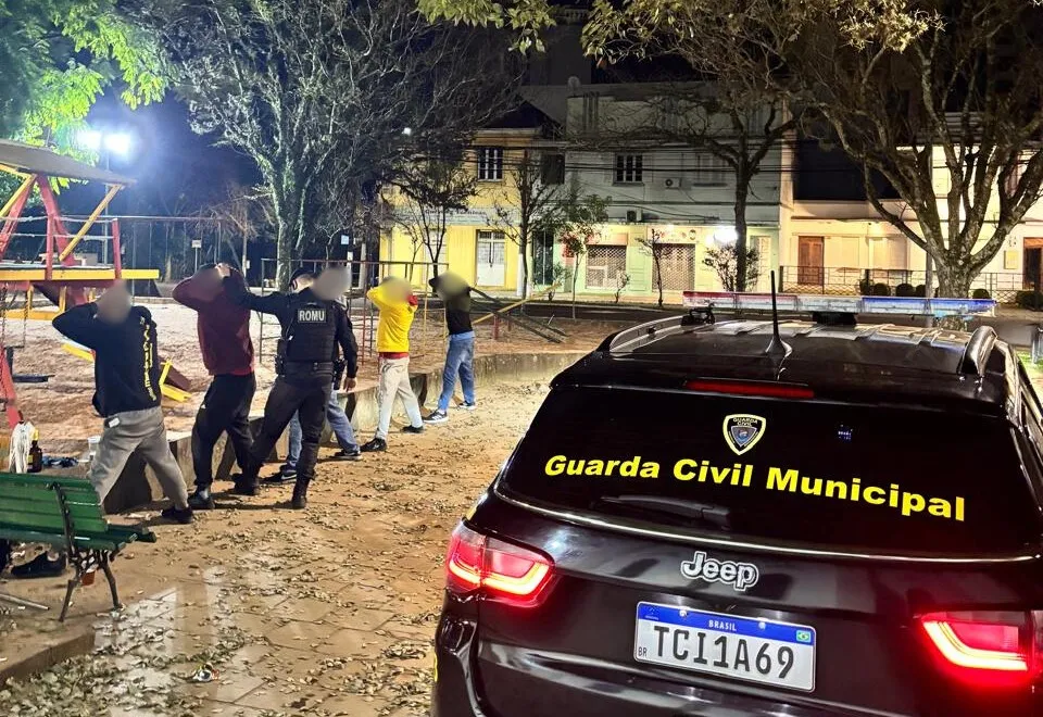 Diariamente, usuários de drogas são abordados em espaços públicos - Foto: GCM/Especial