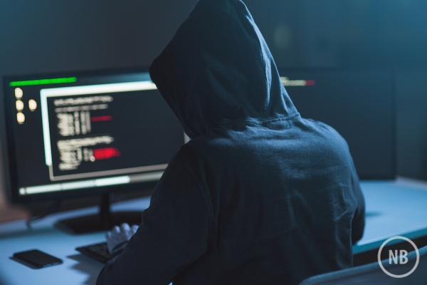 Polícia Federal prende hacker acusado de atacar o o site do TSE