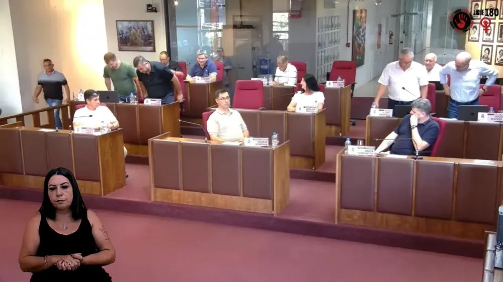 Apenas quatro vereadores votaram contrários à valorização de 42,9% - Foto: 