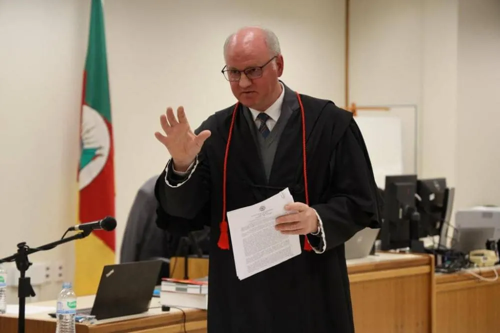 Promotor Damásio Sobiesiak pediu a prisão dos dois acusados de planejarem a morte de Roberto Dall'Agnol - Foto: Marcelo Kervalt | MPRS | Especial NB Notícias