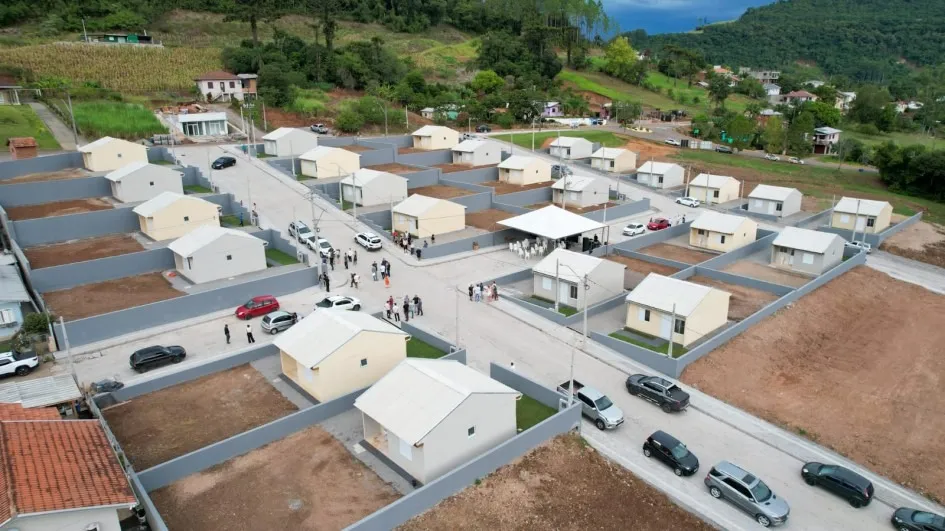 Famílias finalmente receberam seus imóveis para morar - Foto: João Pedro Rodrigues/Secom
