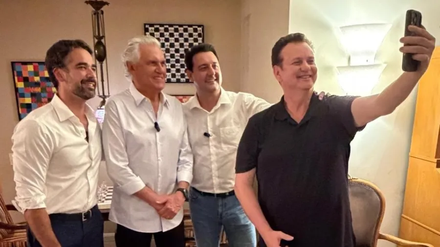 Disputa de candidatura do PSD agora fica entre Eduardo Leite e Ronaldo Caiado - Foto: Reprodução/Instagram