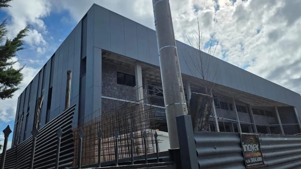 Previsão de entrega do novo Palácio Legislativo é 