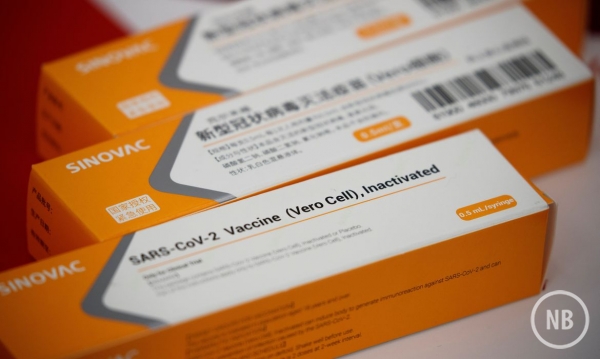 Ministério da Saúde anuncia compra de 100 milhões de doses da vacina Coronavac