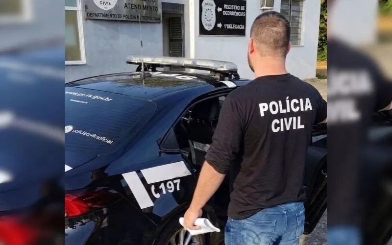 Policiais conseguiram capturar um dos assaltantes - Foto: Reprodução