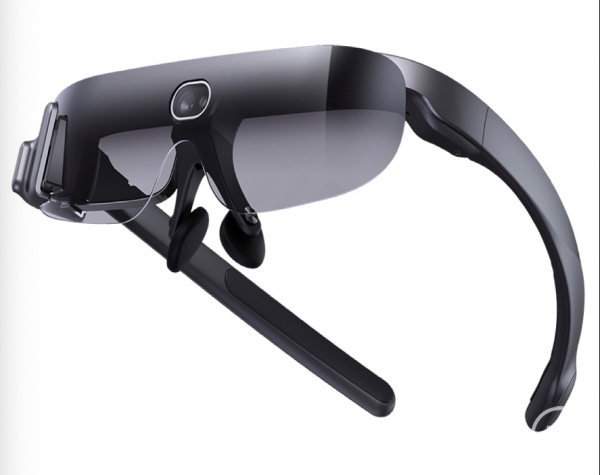 Óculos inteligente mede febre e faz reconhecimento facial em segundos