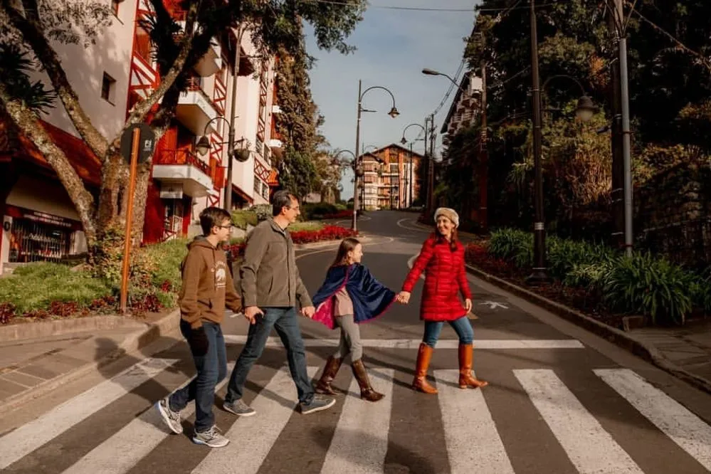 Gramado lidera buscas para viagens em família no Brasil no segundo trimestre de 2026