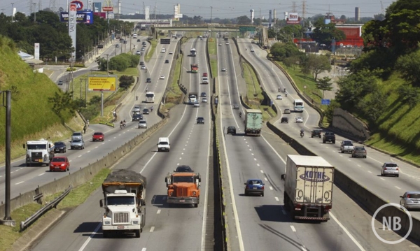 Justiça começa a expedir liminares para evitar fechamento de rodovias no país