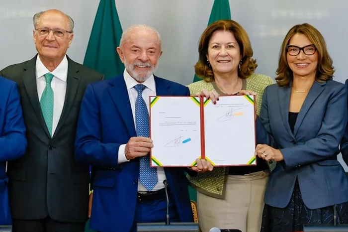 Presidente Lula assinou MP que zera impostos sobre compras internacionais de até U$ 50. (Foto: Wallison Breno/Presidência da República)
