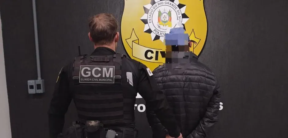 O indivíduo detido já possui um extenso histórico de passagens policiais por crimes contra o patrimônio. (Foto: Semseg)