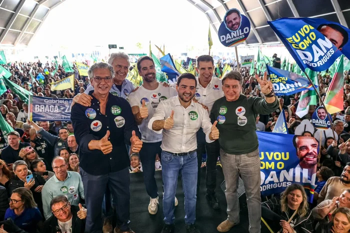 Com presença de Ronaldo Caiado e Eduardo Leite, Gabriel Souza lança pré-candidatura ao governo do RS