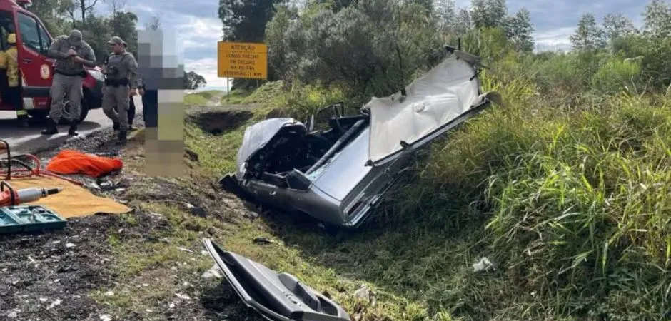  O motorista Veridiano Guarnieri, de 45 anos, não resistiu aos ferimentos após se envolver em uma colisão frontal. (Foto: Rádio Estação FM)