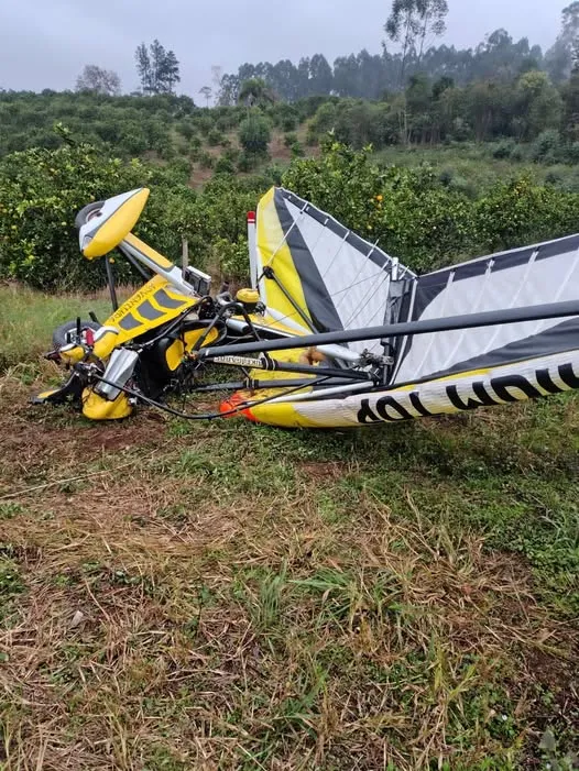 Aeronave de pequeno porte cai e deixa piloto ferido no RS