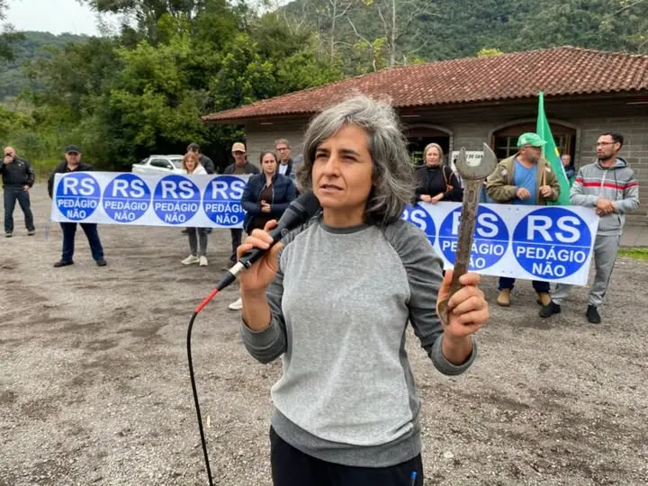 O ato foi organizado pelo Movimento Pedágio RS Não e contou com a adesão de moradores, empresários e lideranças comunitárias locais. (Foto: Divulgação)