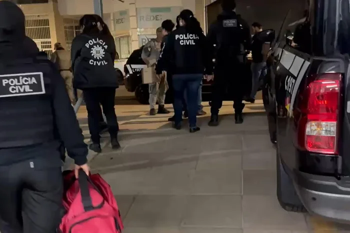 Integram os trabalhos 60 agentes entre policiais civis e militares. (Foto: Polícia Civil / Divulgação)