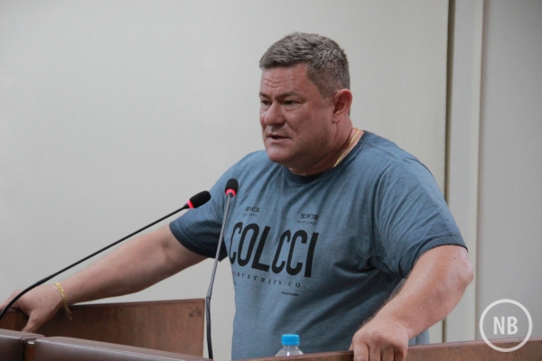 Vereador vai ao MP pedir suspensão de cobrança do estacionamento rotativo