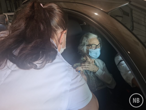 Bento recebe mais vacinas contra a Covid-19 e organiza cronograma de vacinação