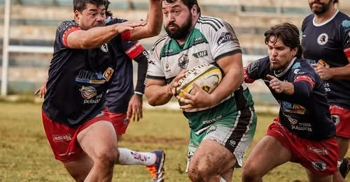 Farrapos vence o Charrua e mantém 100% no Super 12