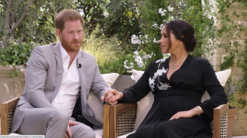 Príncipe Harry e Meghan Markle em entrevista para a apresentadora Oprah Winfrey - (Foto: Reprodução/Youtube)