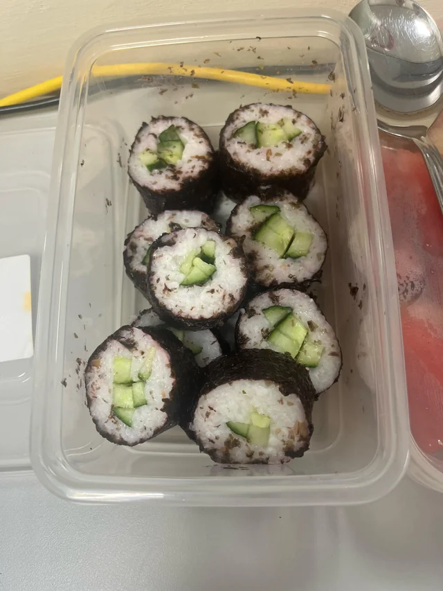 Justiça interdita restaurande de comida japonesa e proíbe vendas online