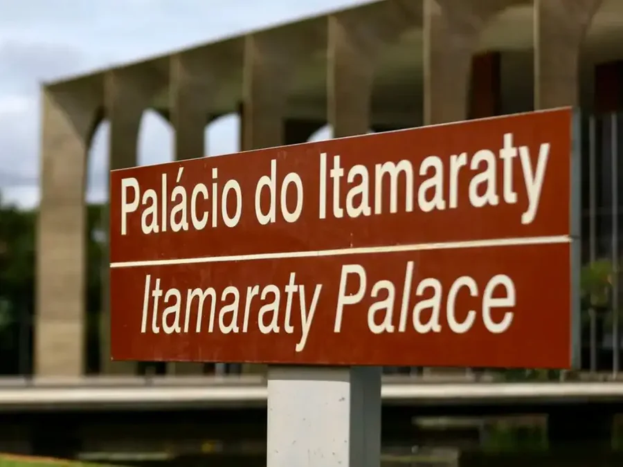 Itamaraty nega visto a funcionários dos EUA que viajariam ao Brasil para questionar integridade das urnas