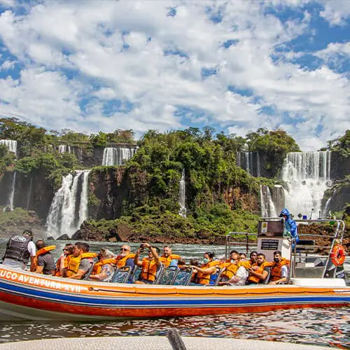 Turista holandês morre após barco virar nas Cataratas do Iguaçu