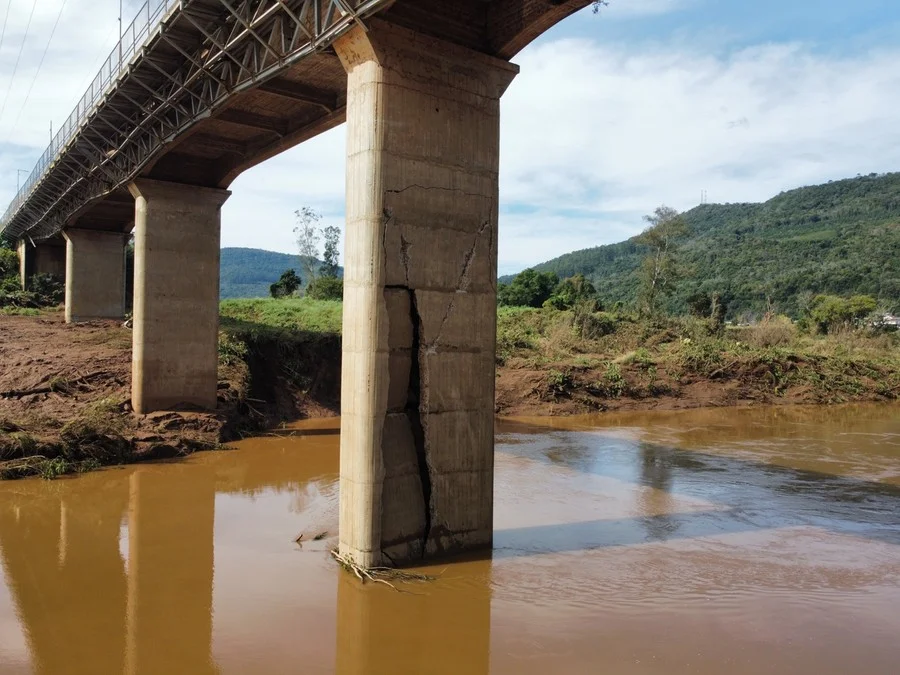 Chuvas provocam bloqueios em 13 rodovias estaduais do RS