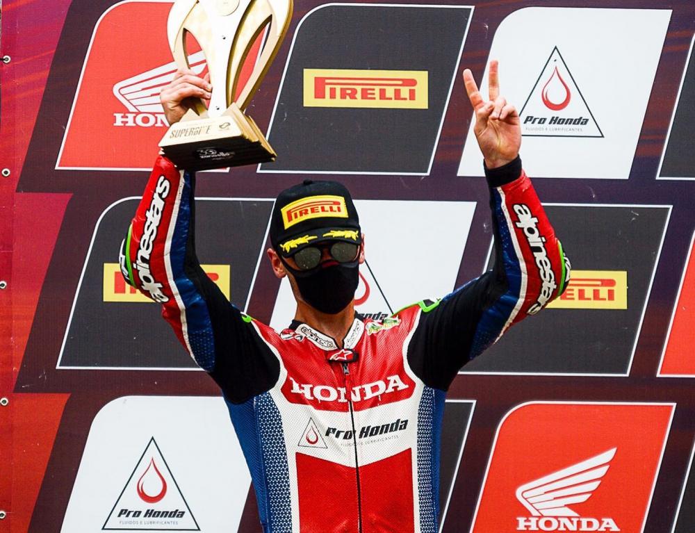 Foto: SuperBike Brasil 