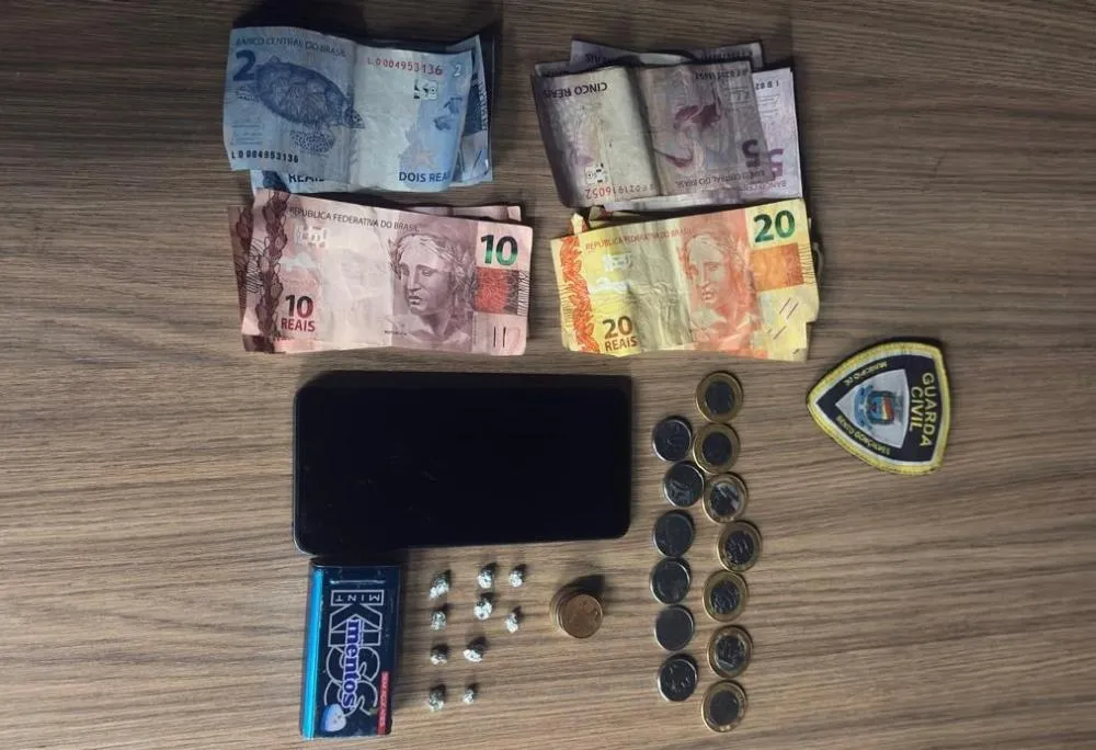 Homem é preso com 10 pedras de crack em Bento Gonçalves
