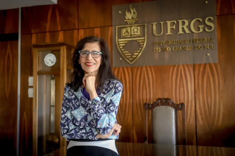 Reitora Márcia Barbosa justificou o motivo das mudanças no início do campus Serra da Ufrgs - Foto: Gustavo Diehl/Secom-UFRGS