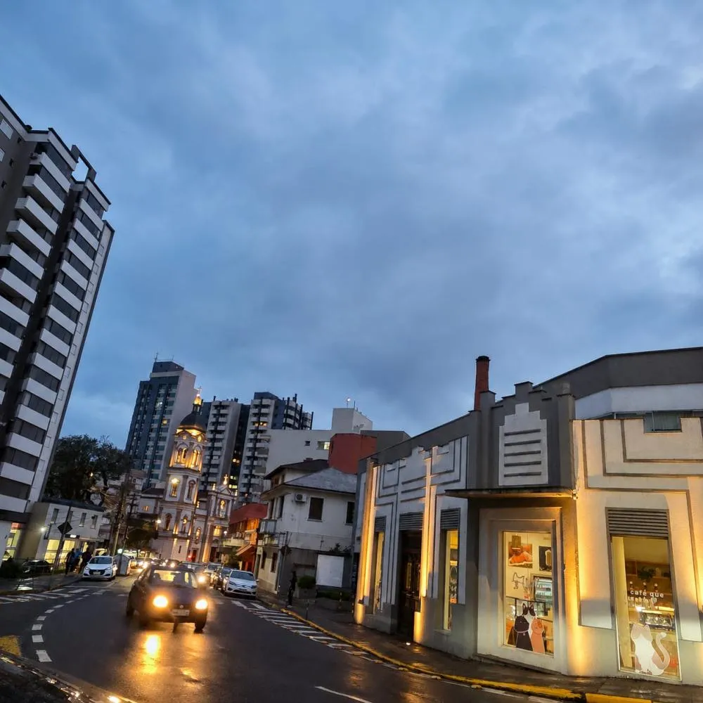 Ciclone traz chuva passageira e ventos a Bento Gonçalves nesta terça-feira