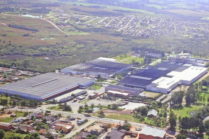 Fábrica de pneus corre o risco de fechar em Gravataí