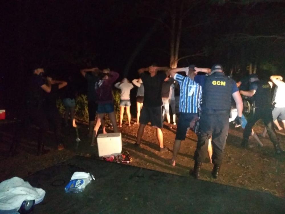 Fiscalização flagra festa clandestina em Bento Gonçalves