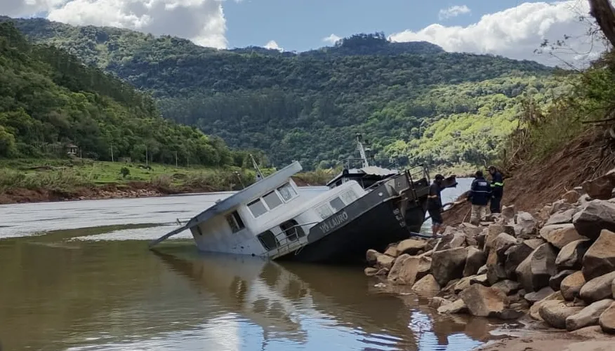 Situação dos rebocadores é considerada precária pelos usuários - Foto: Reprodução 