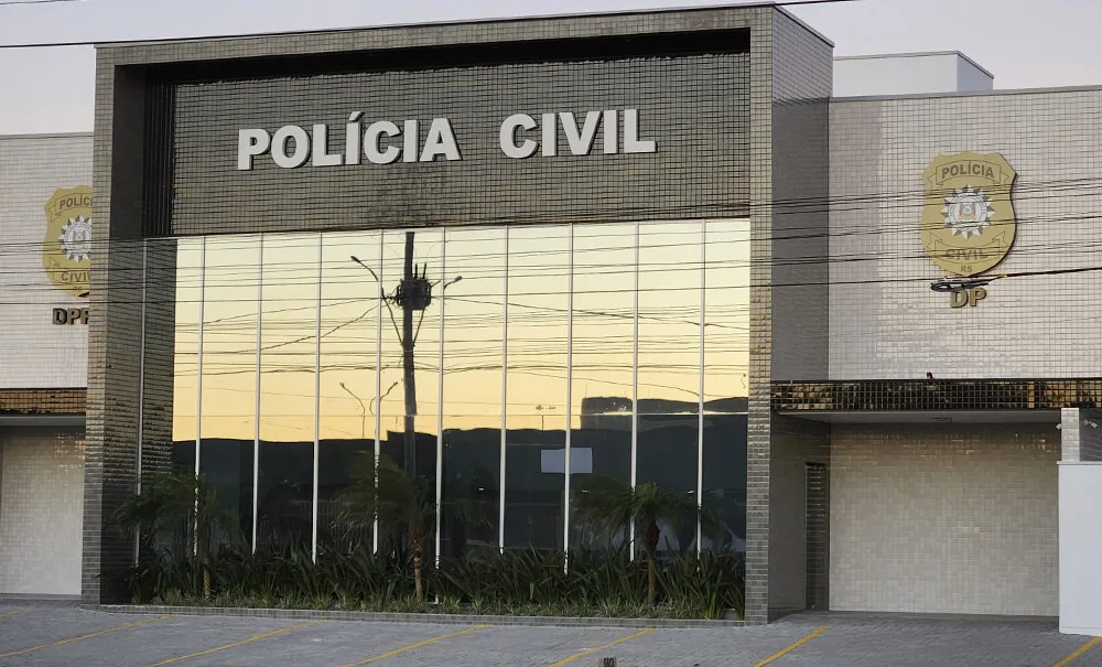 Pitbull invade residência, ataca moradores e mata dois cães