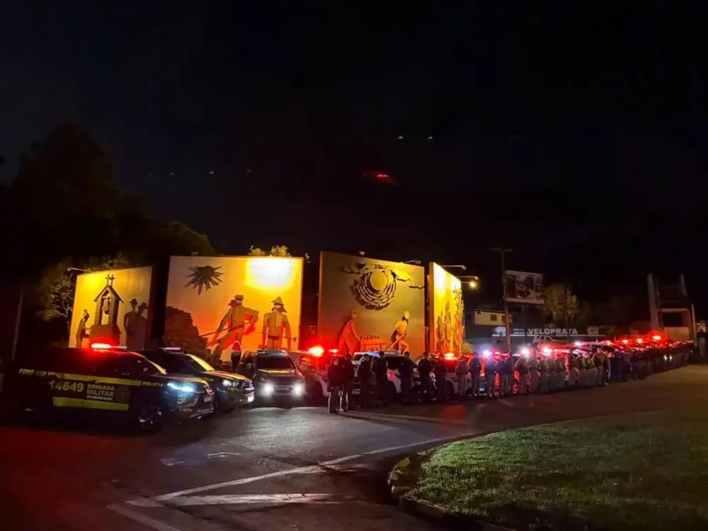 Brigada Militar realiza operação em evento de Halloween e prende três pessoas