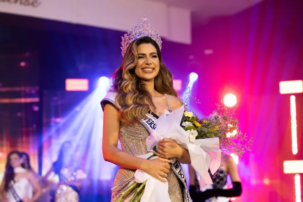 Representante de Gramado, Madu Ferreira é eleita Miss Universe RS