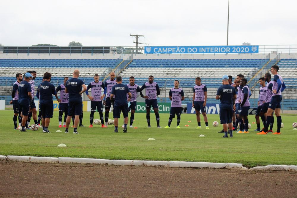 Esportivo recebe o lanterna Novo Hamburgo em confronto decisivo